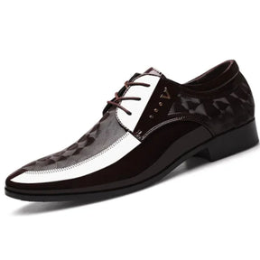 Sapato de Couro Bordado Alterrnative™