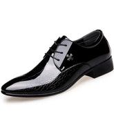 Sapato de Couro Bordado Alterrnative™
